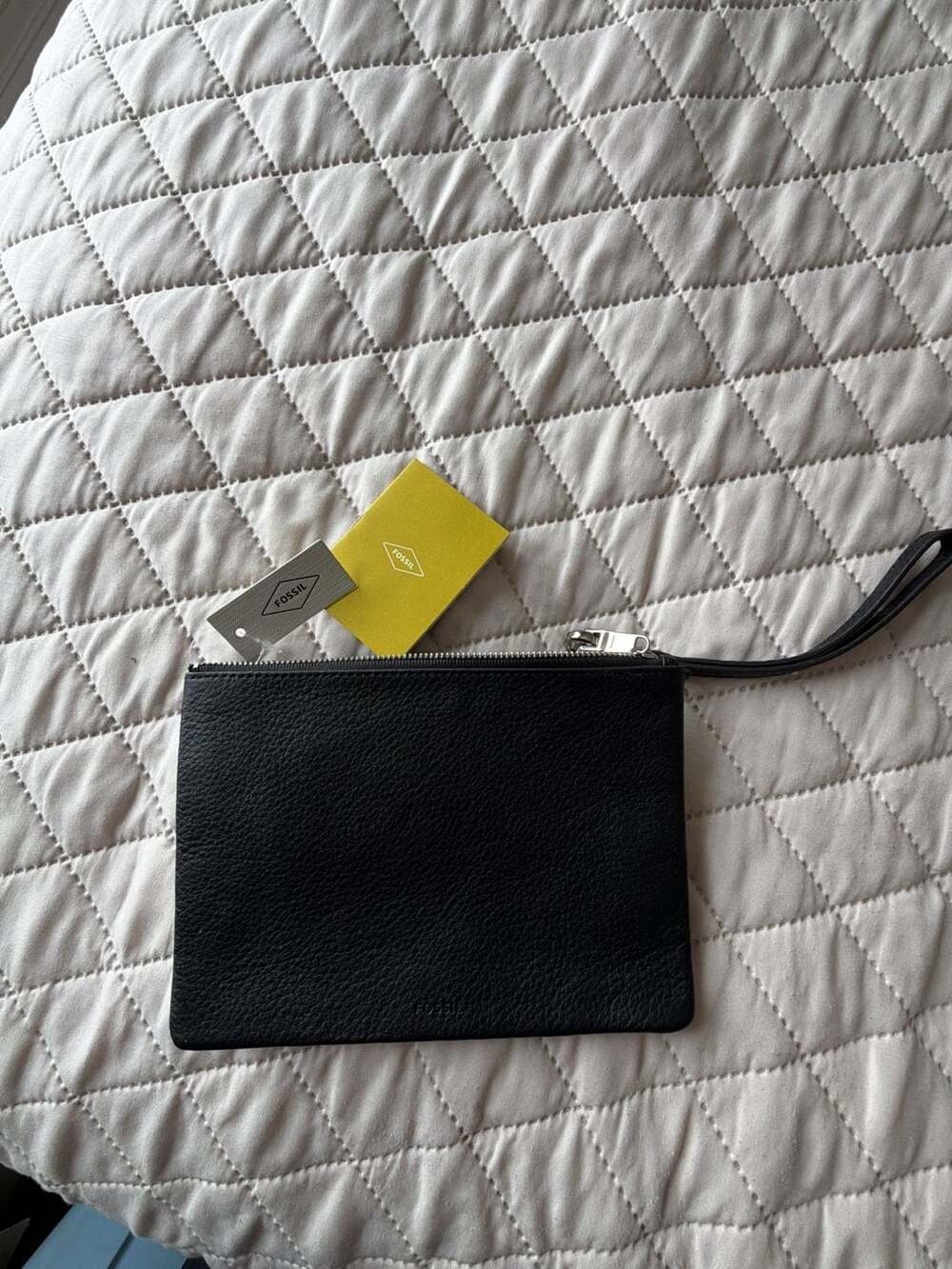 Fossil Black Pebbled Leather Wristlet Zipper Pouch